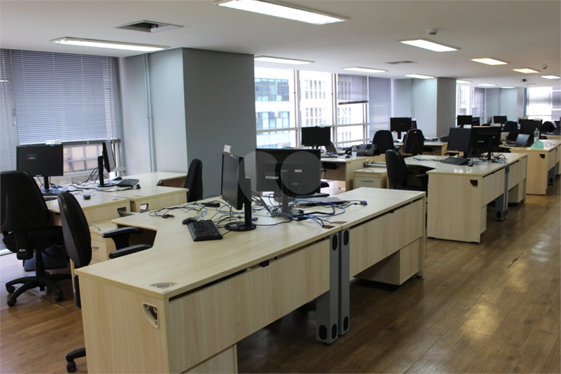 Foto REO1136439