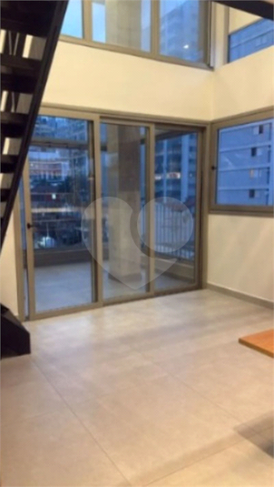 Foto REO1136441