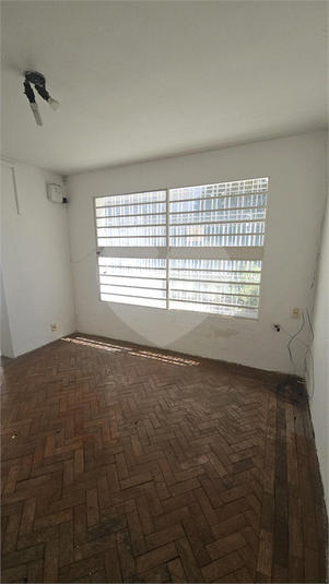 Foto REO1136449