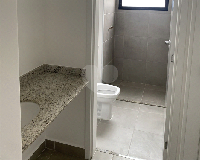 Foto REO1136455