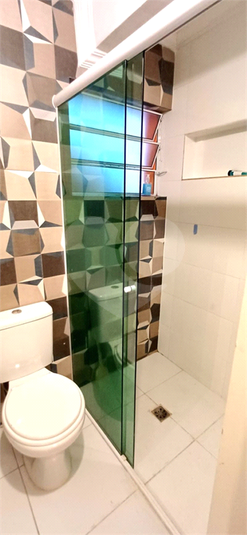 Foto REO1136460