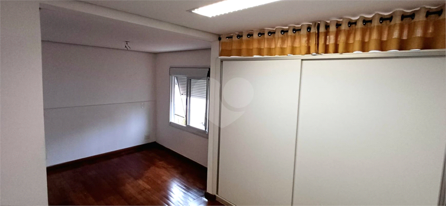 Foto REO1136460