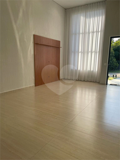 Foto REO1136502