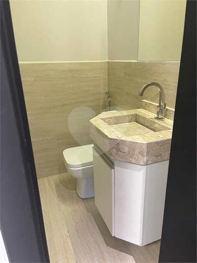 Foto REO1136502