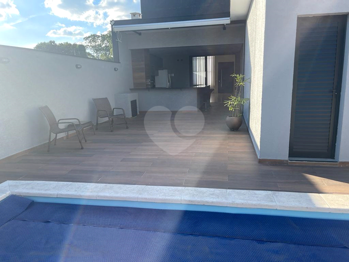 Foto REO1136502