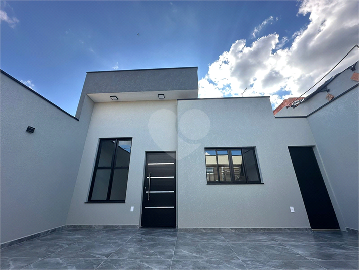 Foto REO1136509