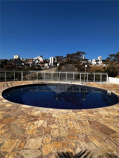 Foto REO1136510