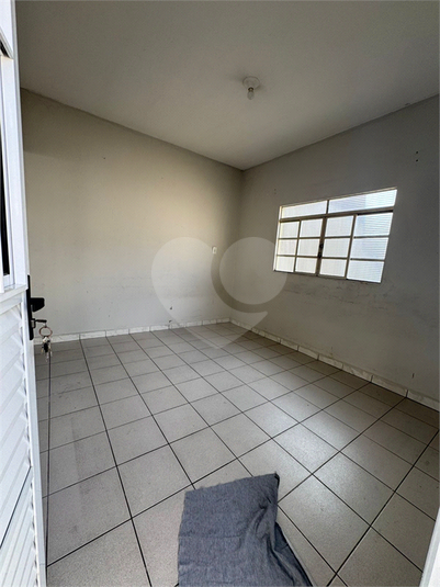Foto REO1136527