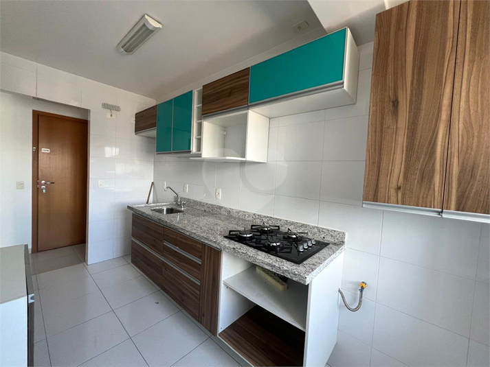 Foto REO1136531