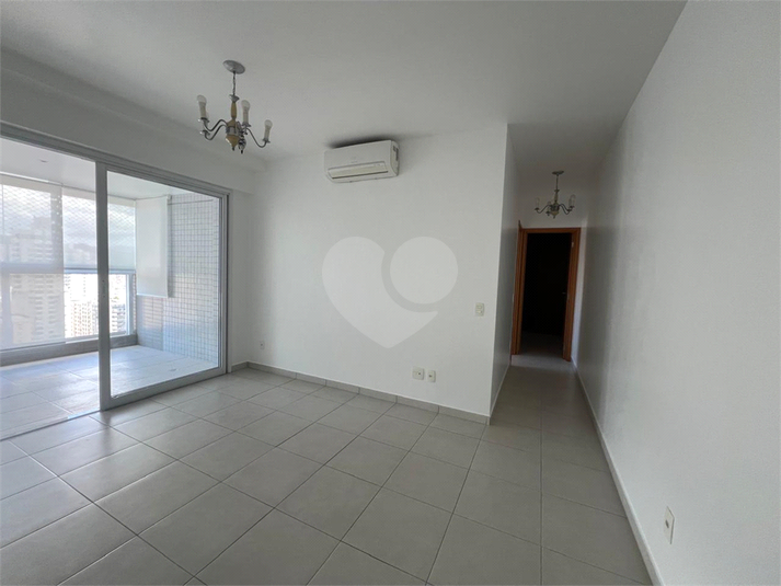 Foto REO1136531
