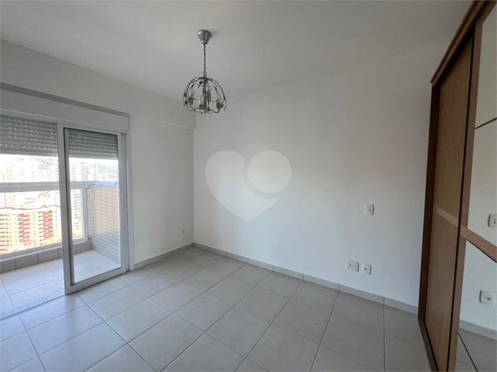 Foto REO1136531