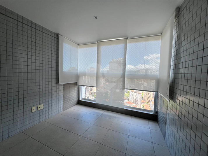 Foto REO1136531