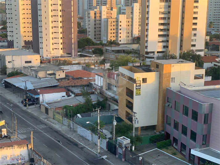 Foto REO1136538