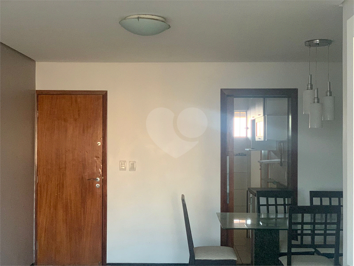 Foto REO1136538