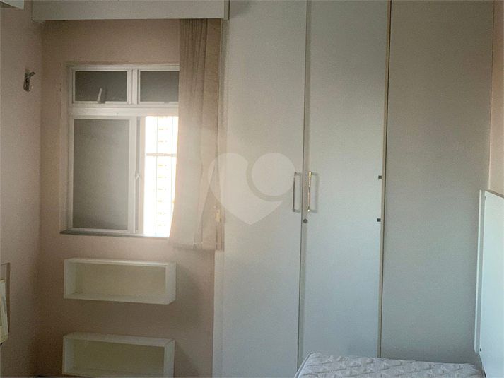 Foto REO1136538
