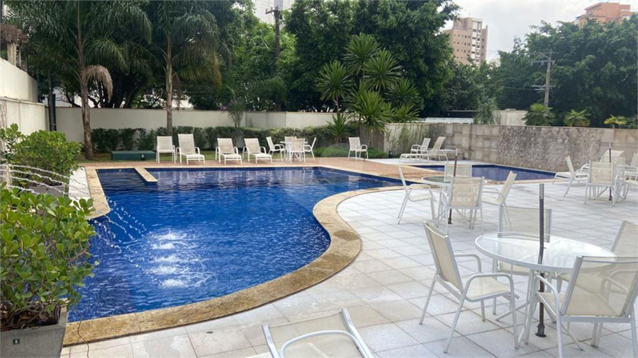 Foto REO1136546
