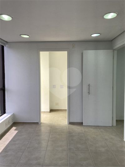Foto REO1136547