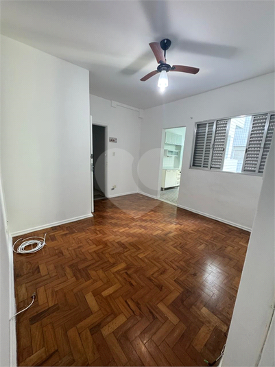 Foto REO1136577