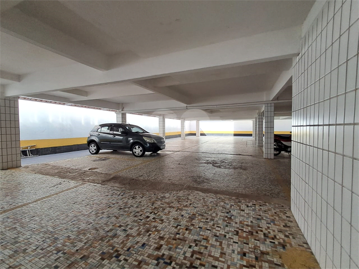 Foto REO1136589