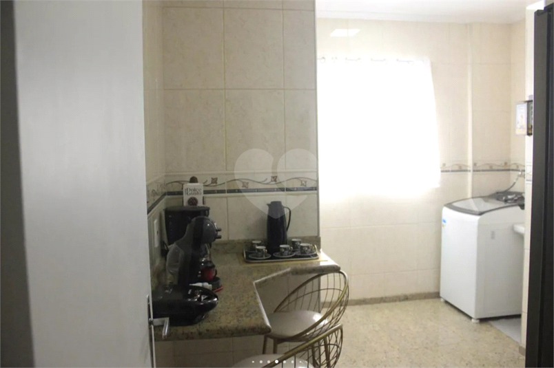 Foto REO1136626