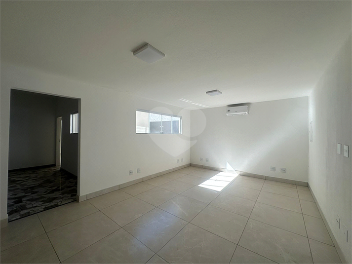 Foto REO1136643