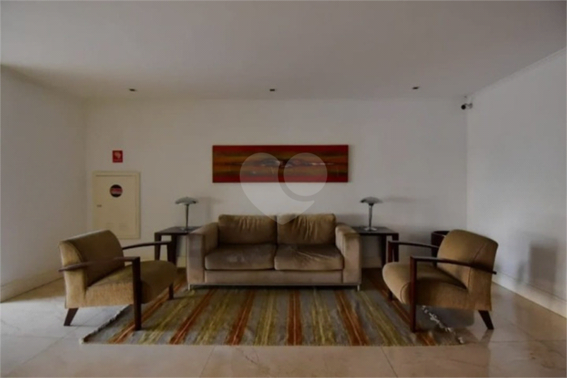 Foto REO1136647