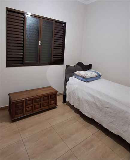 Foto REO1136665