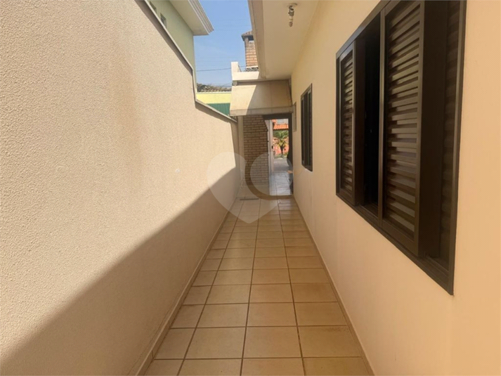 Foto REO1136665