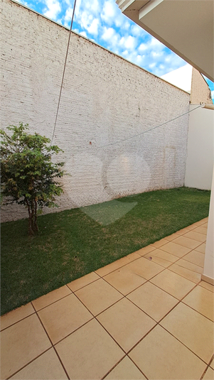 Foto REO1136665