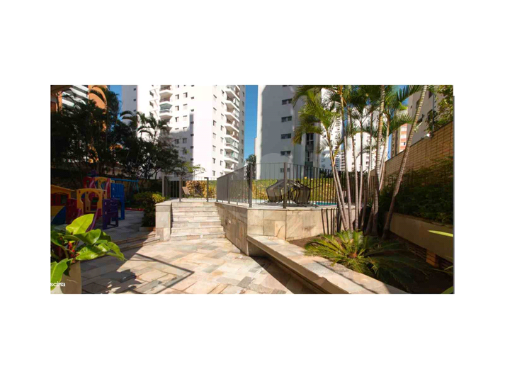 Foto REO1136683