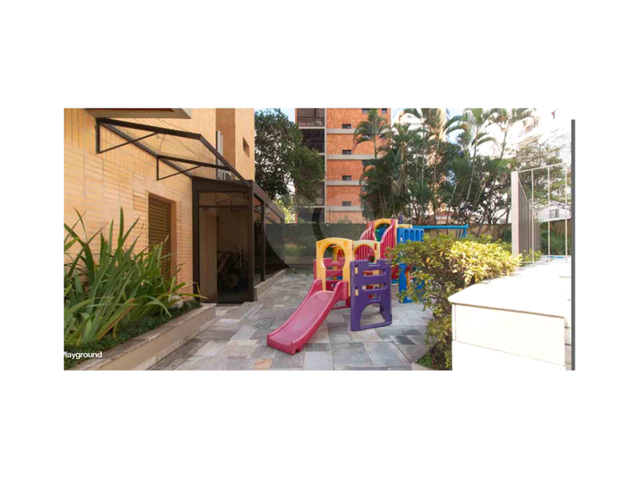 Foto REO1136683