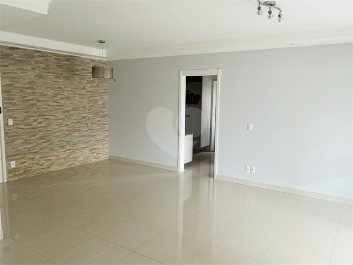 Foto REO1136685