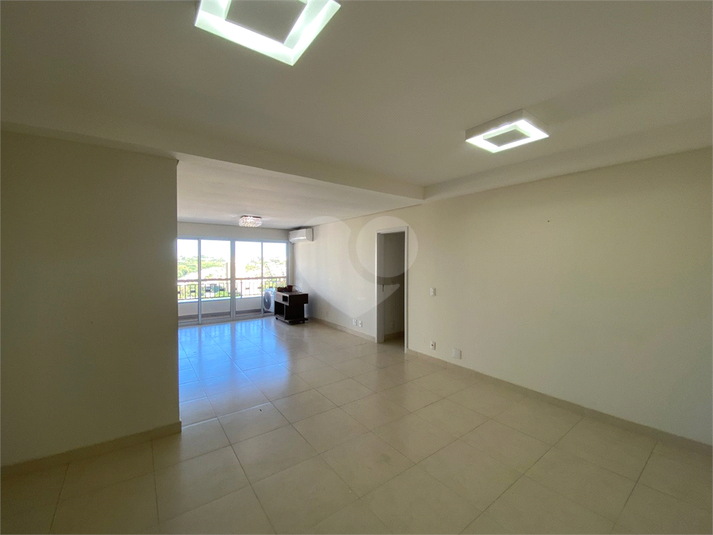 Foto REO1136720