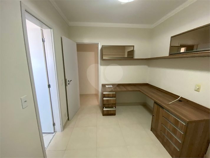 Foto REO1136720