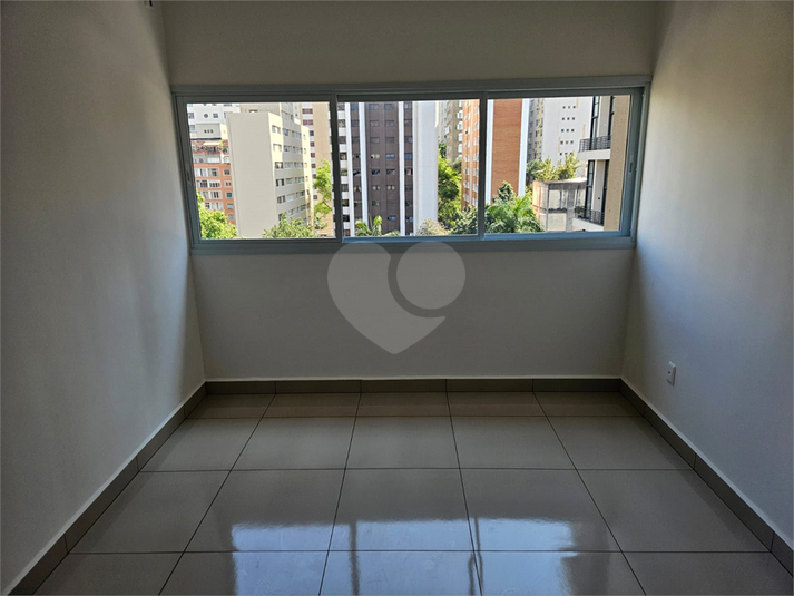 Foto REO1136725
