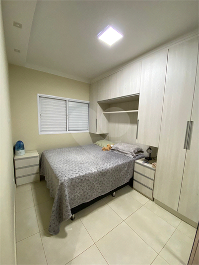 Foto REO1136747