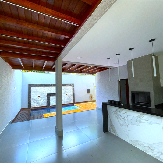 Foto REO1136756