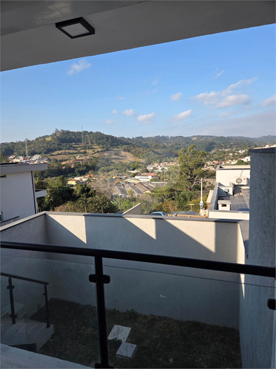 Foto REO1136830