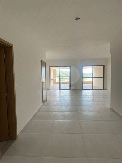 SALA - VARIOS AMBIENTES