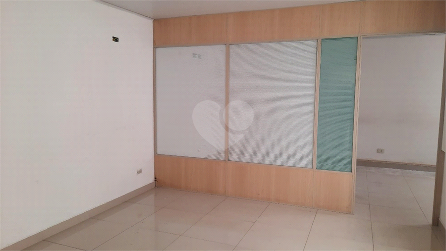 Foto REO1136862