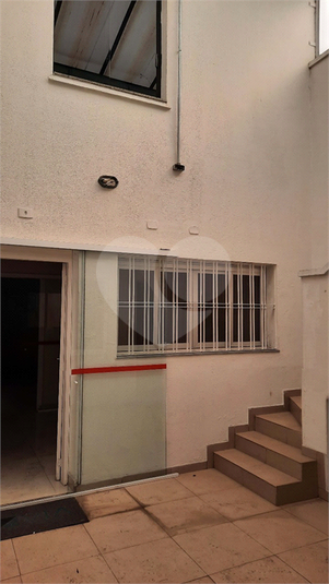 Foto REO1136862
