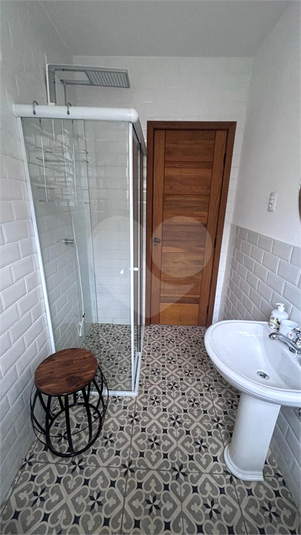 Foto REO1136869