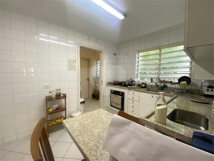 Foto REO1136880