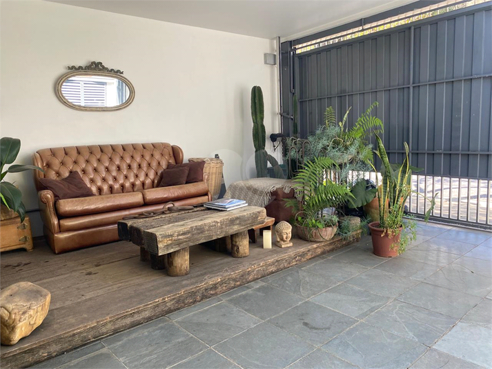 Foto REO1136880