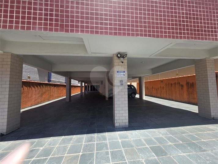 Foto REO1136885