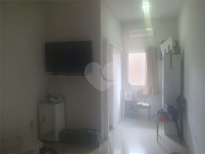 Foto REO1136887