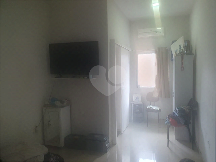 Foto REO1136887