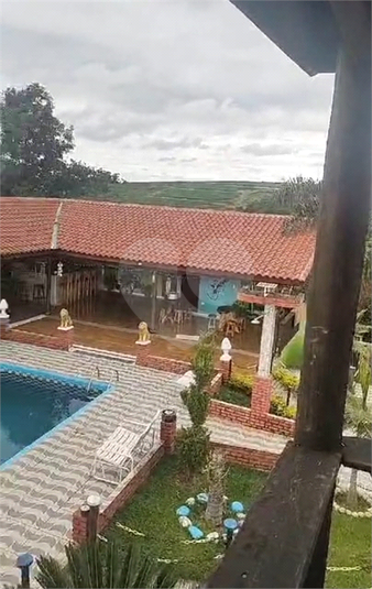 Foto REO1136890