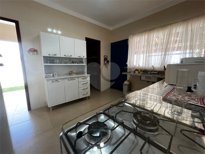 Foto REO1136923
