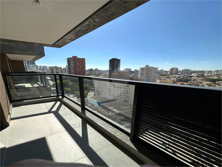 Foto REO1136925